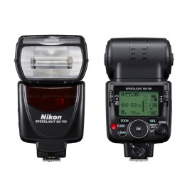 Nikon Speedlight SB-700 Flash